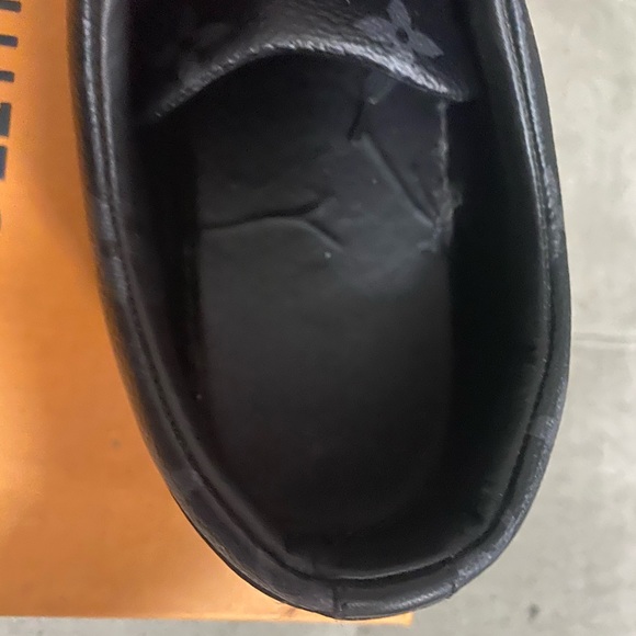 COPY - Black Louis Vuitton size 12 - Picture 2 of 10